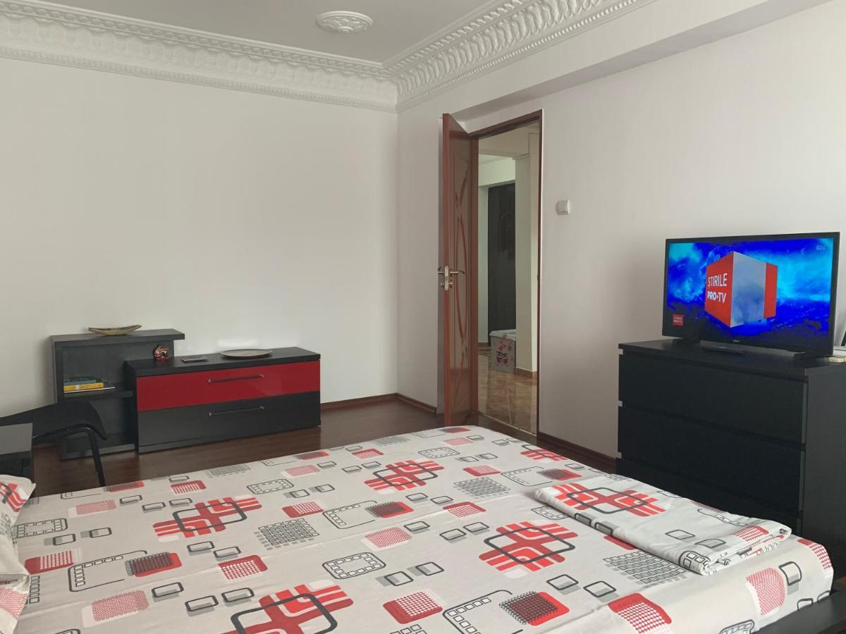 Center Apartment Galati  Exterior photo