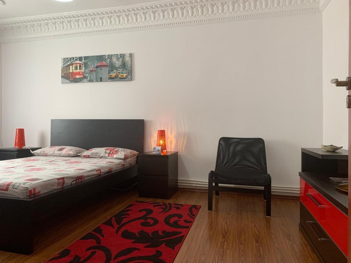 Center Apartment Galati  Exterior photo