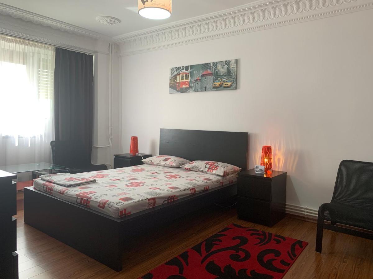 Center Apartment Galati  Exterior photo