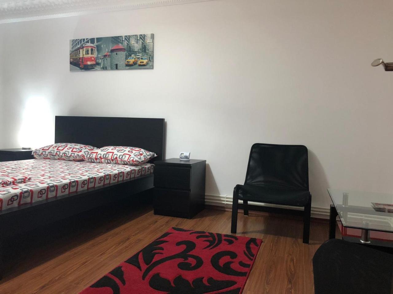 Center Apartment Galati  Exterior photo