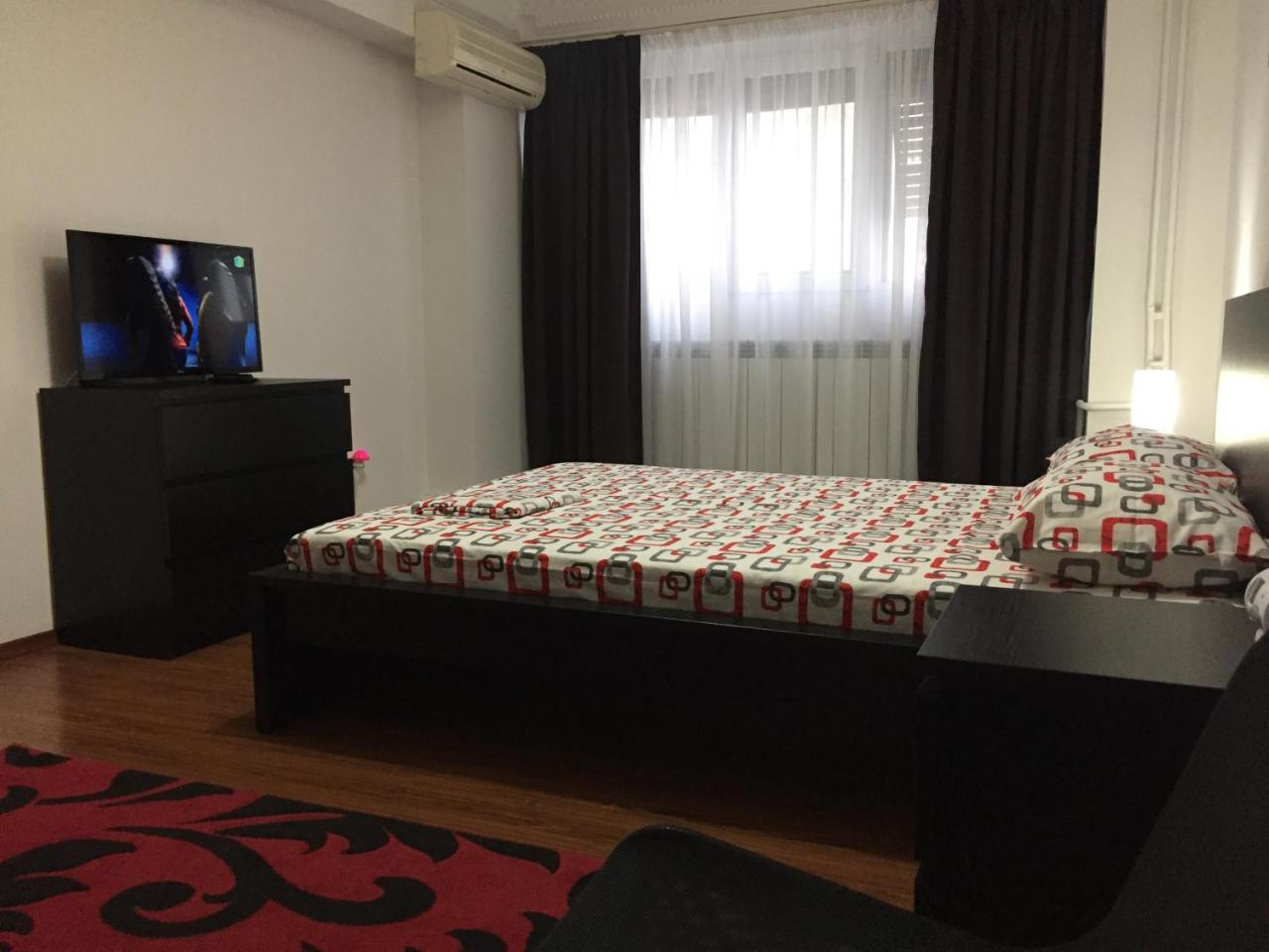 Center Apartment Galati  Exterior photo