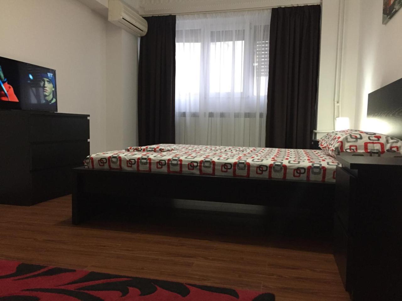 Center Apartment Galati  Exterior photo