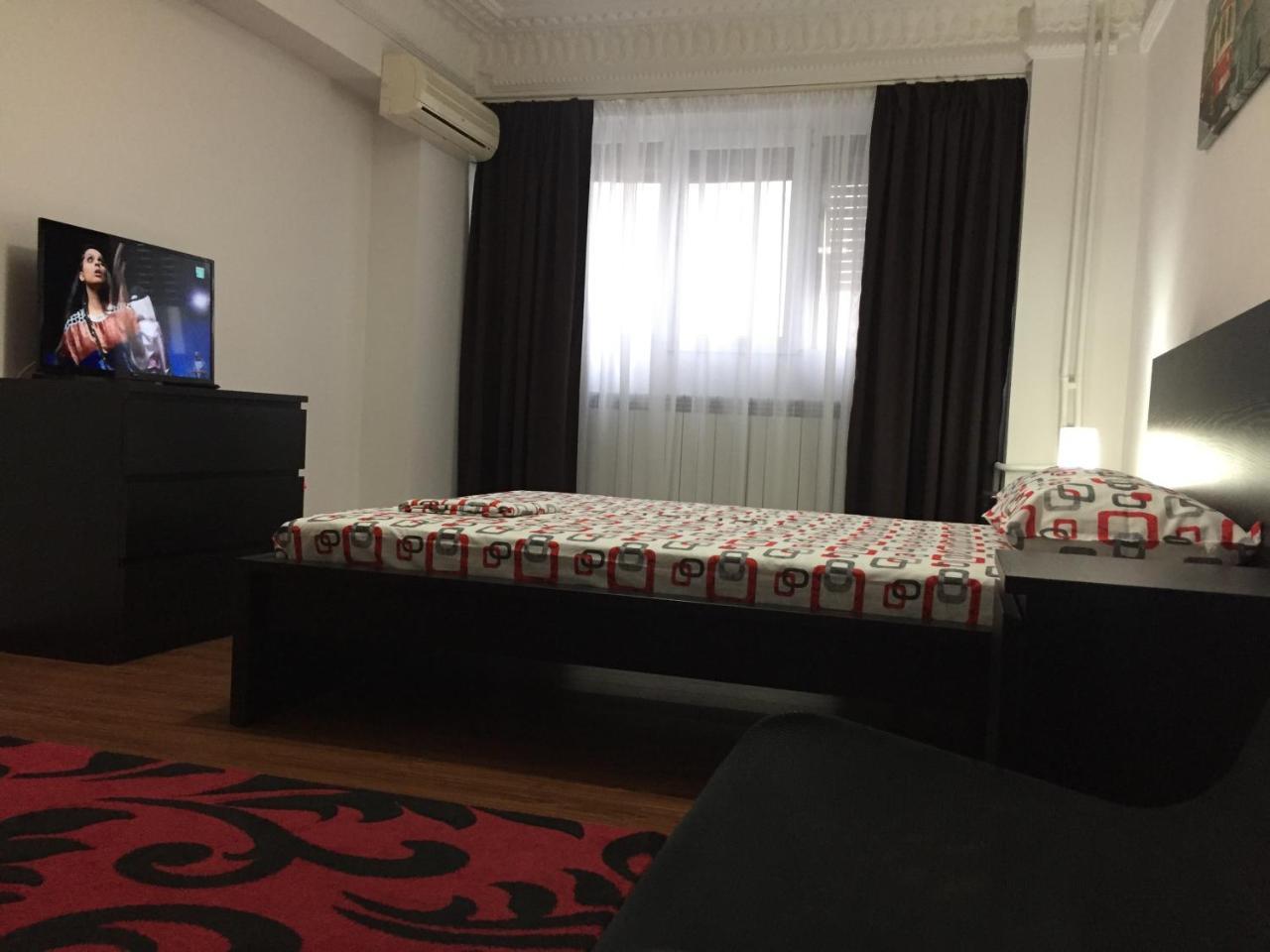 Center Apartment Galati  Exterior photo