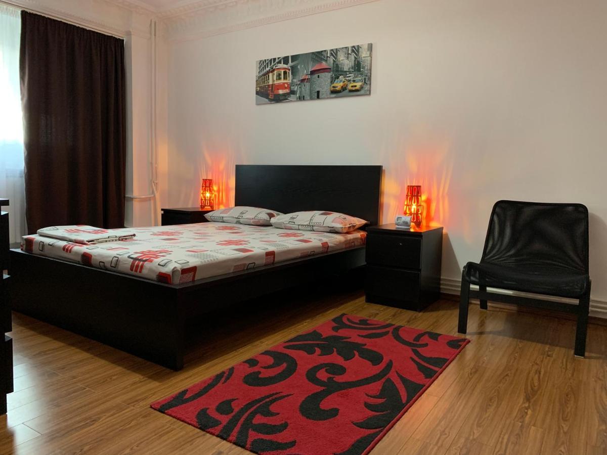 Center Apartment Galati  Exterior photo